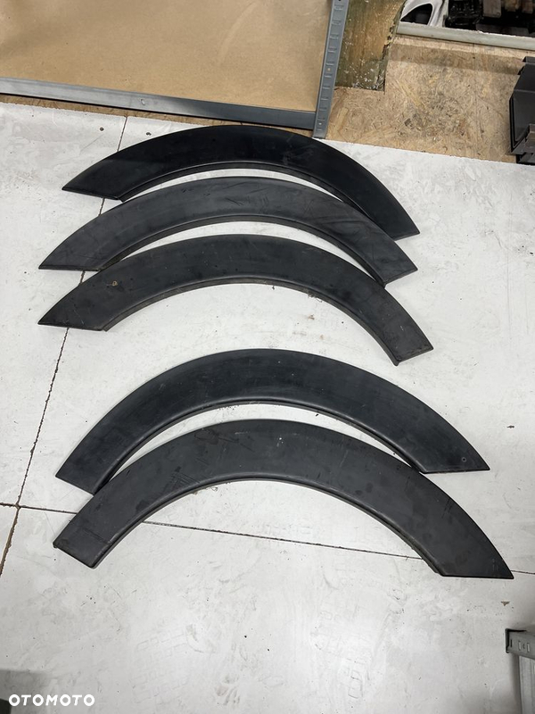Listwa Drzwi Nissan Cabstar Renault Maxity