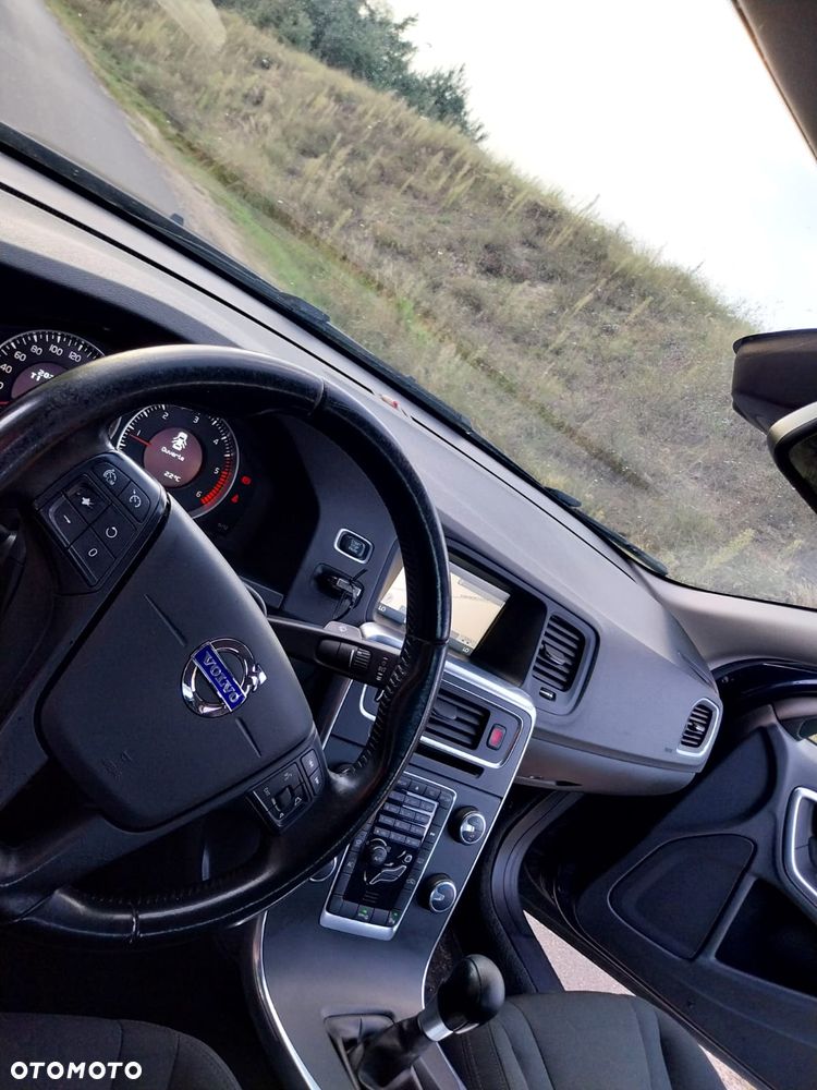 Volvo S60 DRIVe Kinetic - 30