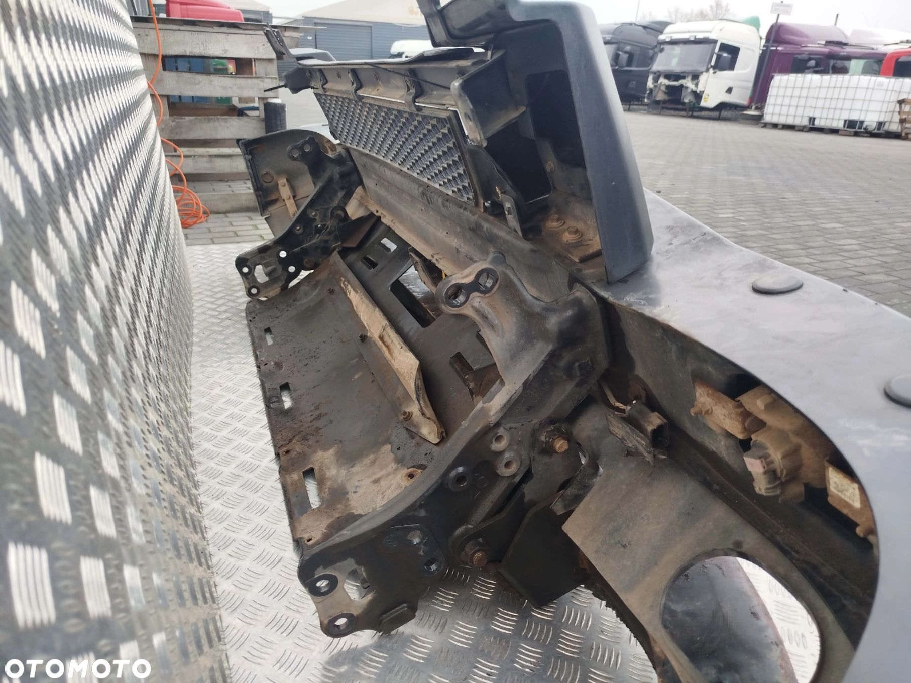 ZDERZAK BELKA ZDERZAK BUDOWLANA KOMPLETNA SCANIA XT NTG - 5
