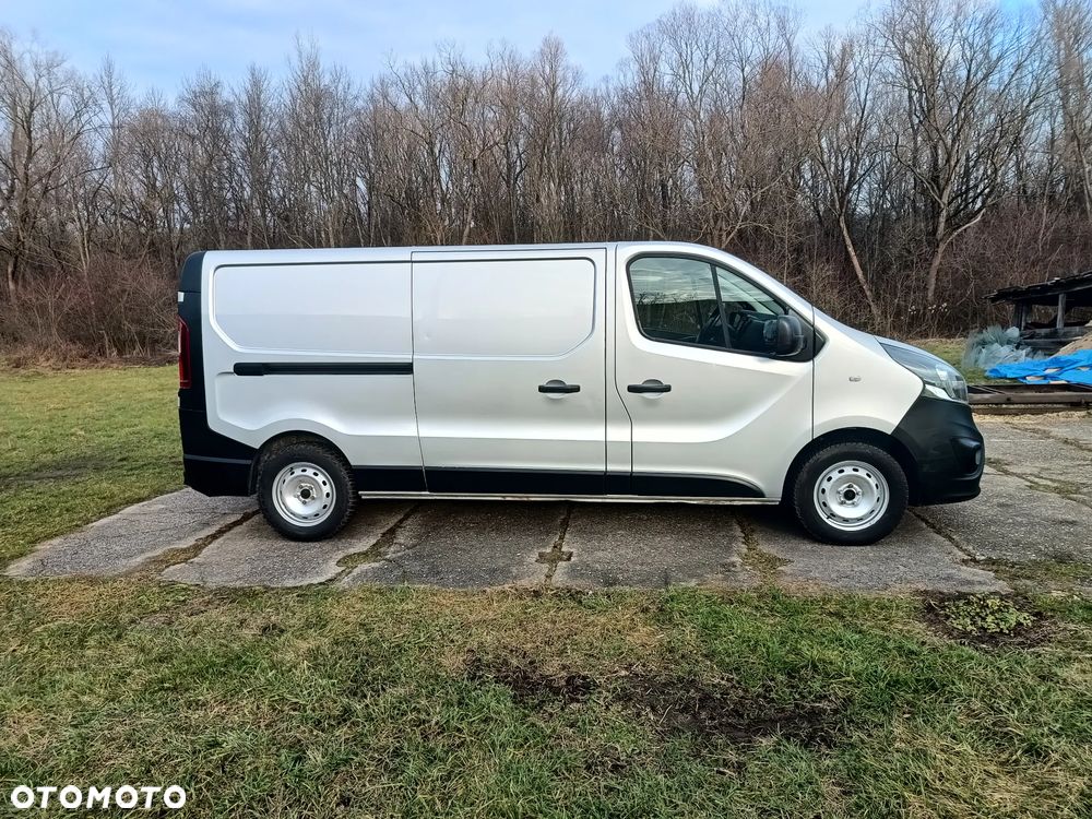Opel Vivaro LONG L2H1 1.6 diesel 125kM 2018 rok SUPER STAN, ORGINALNY NISKI PRZEBIEG, NIE WYMAGA WKŁADU FINANSOWEGO!!! - 4