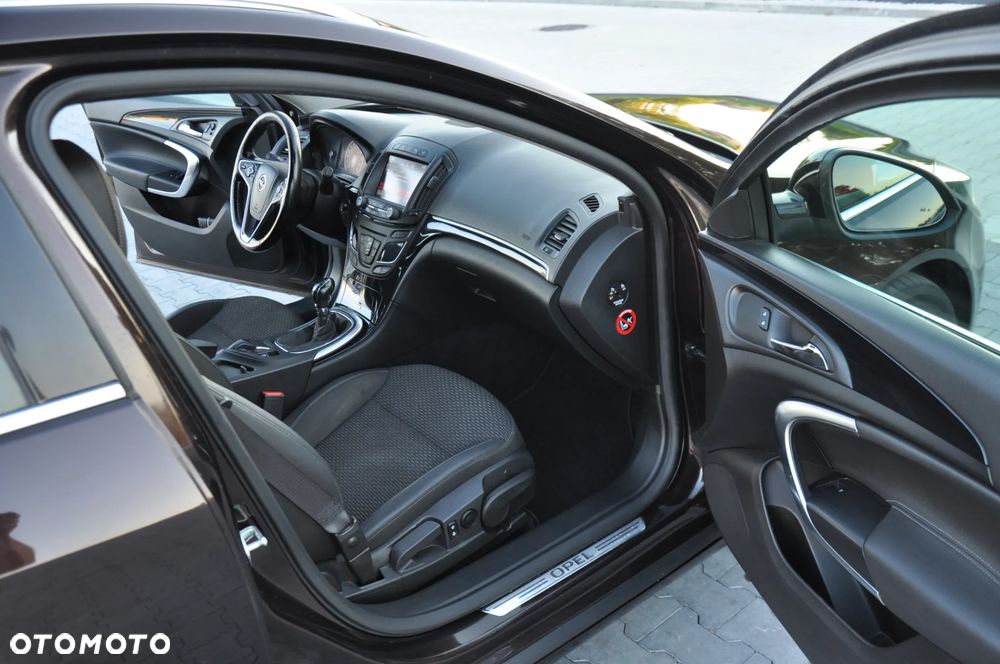 Opel Insignia 2.0 CDTI Cosmo S&S - 20