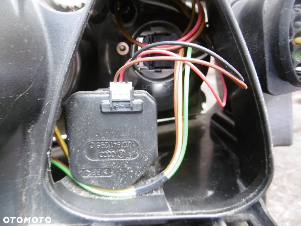 Lampa lewa VW PASSAT B5 LIFT HELLA EUROPA - 6