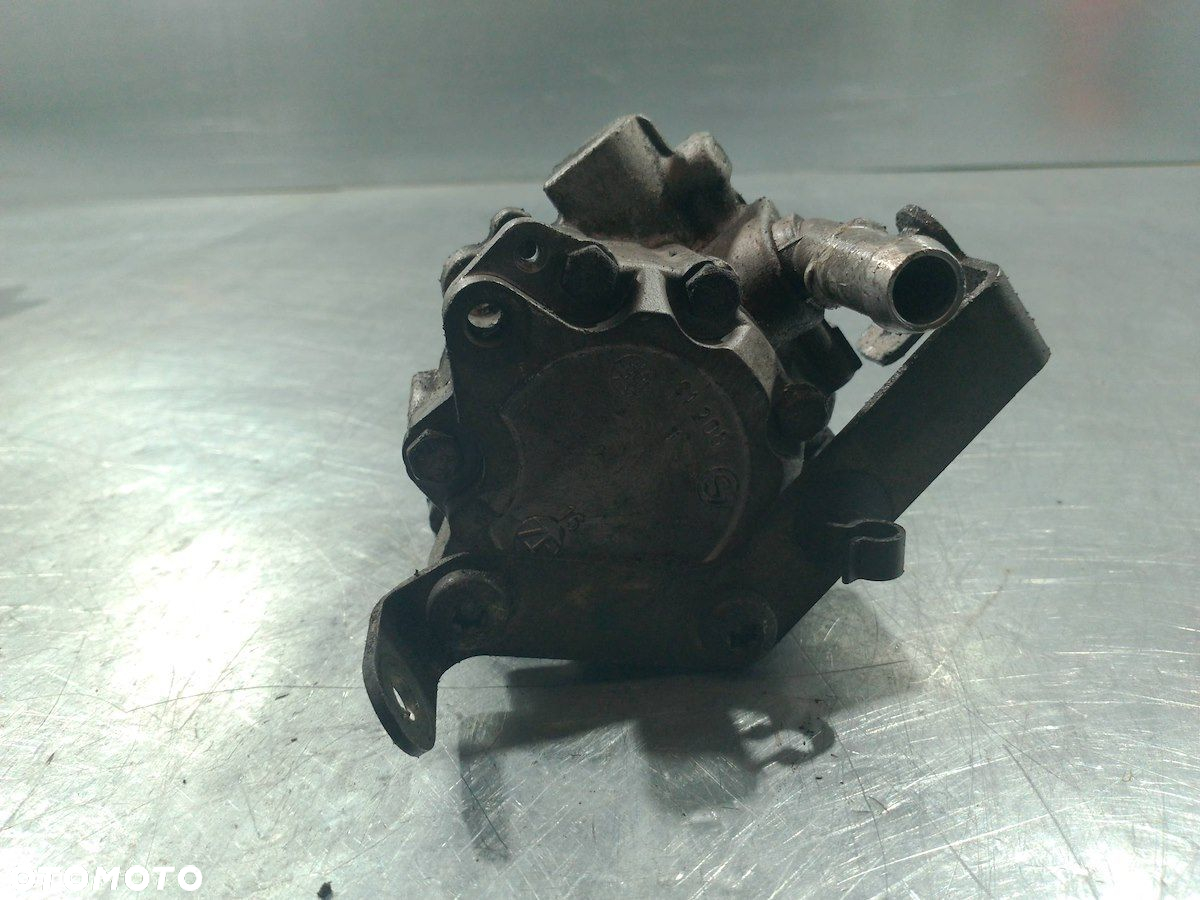 POMPA WSPOMAGANIA PEUGEOT 407 91208 2.7 HDI - 4