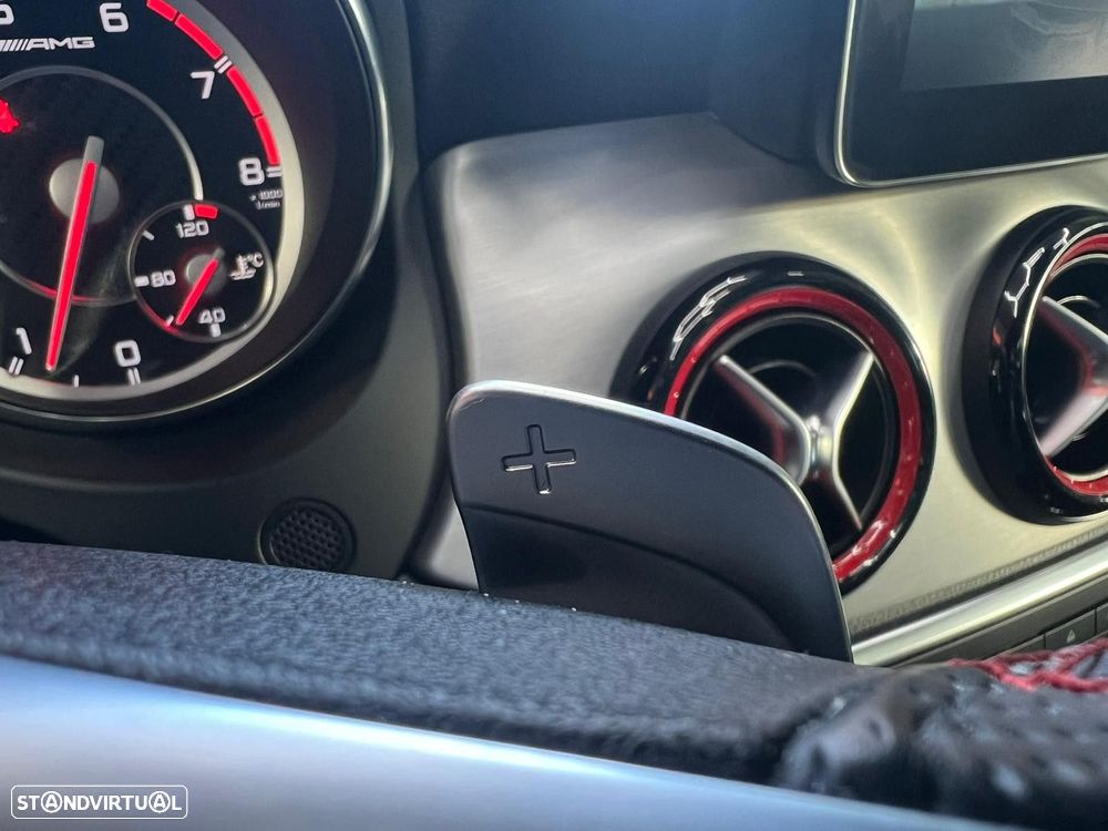 Mercedes-Benz GLA 45 AMG 4-Matic - 38