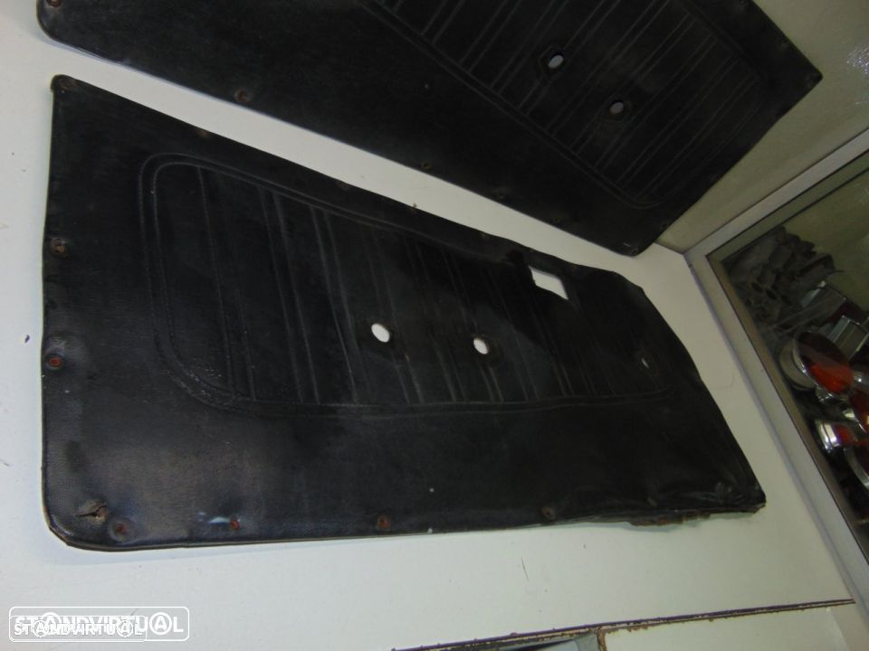 Ford Escort MK I 3PT ou Van - quartelas das portas - 2