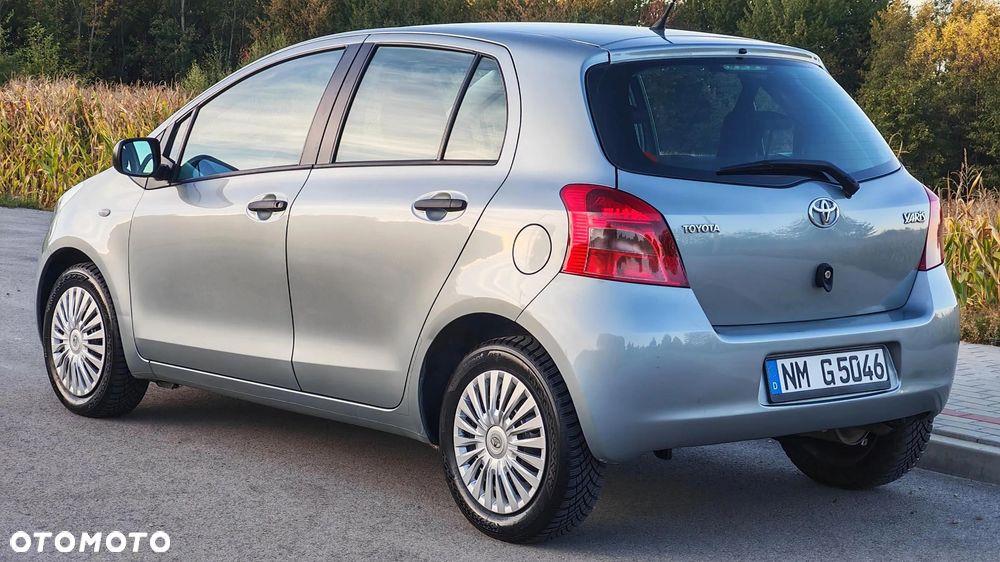 Toyota Yaris 1.0 VVT-i Sol - 15