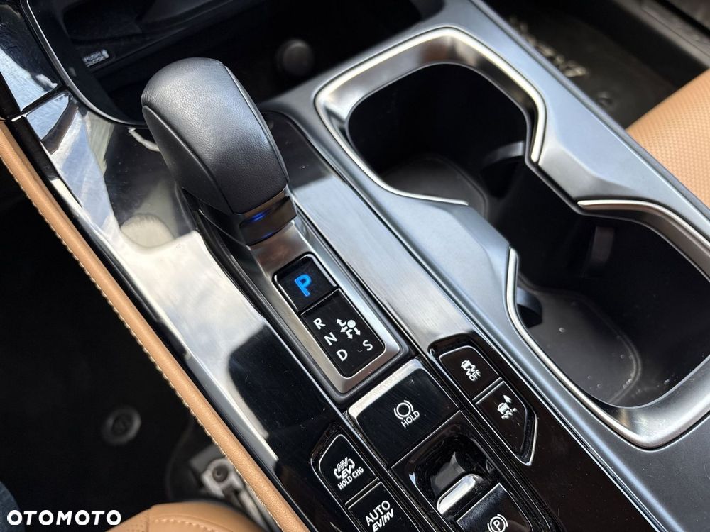 Lexus NX - 15
