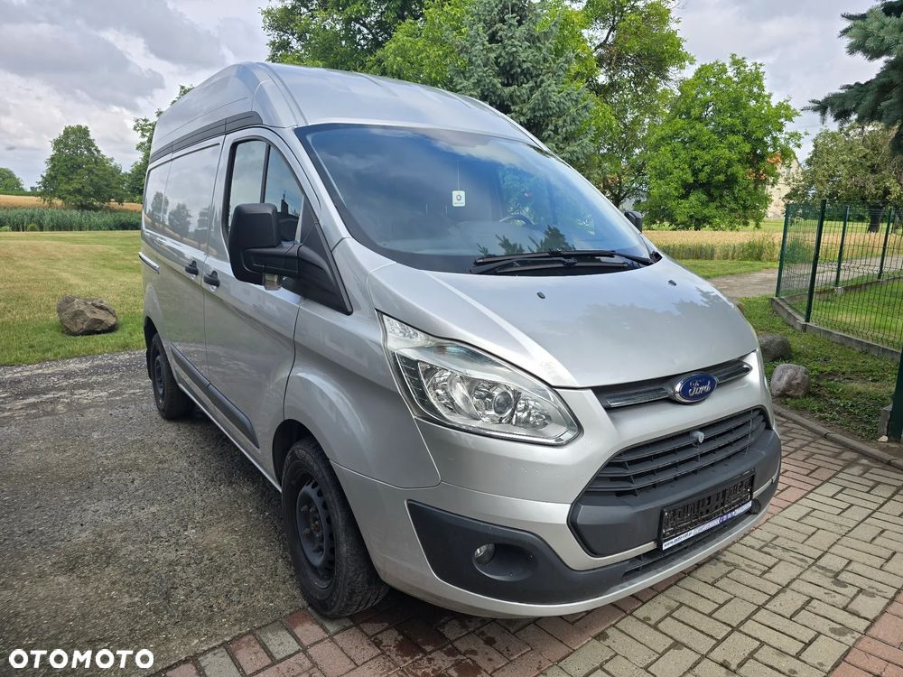 Ford TRANSIT CUSTOM - 1