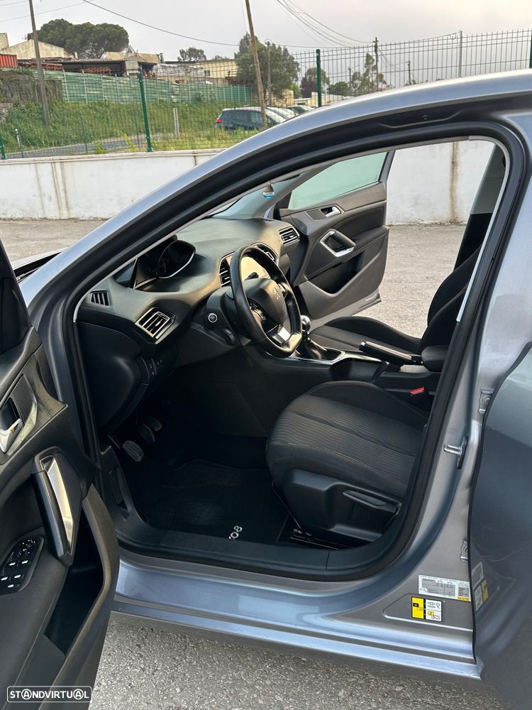 Peugeot 308 BlueHDi FAP 120 Stop & Start Active - 31