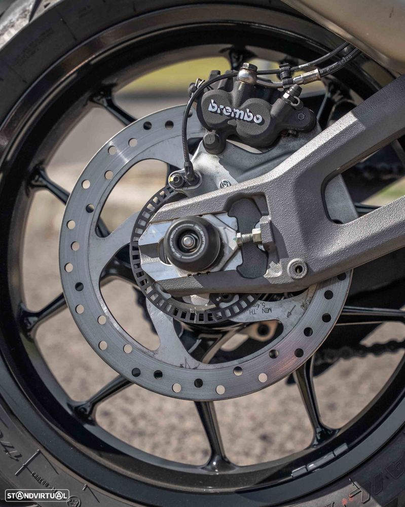 Ducati Multistrada V2 S - 7