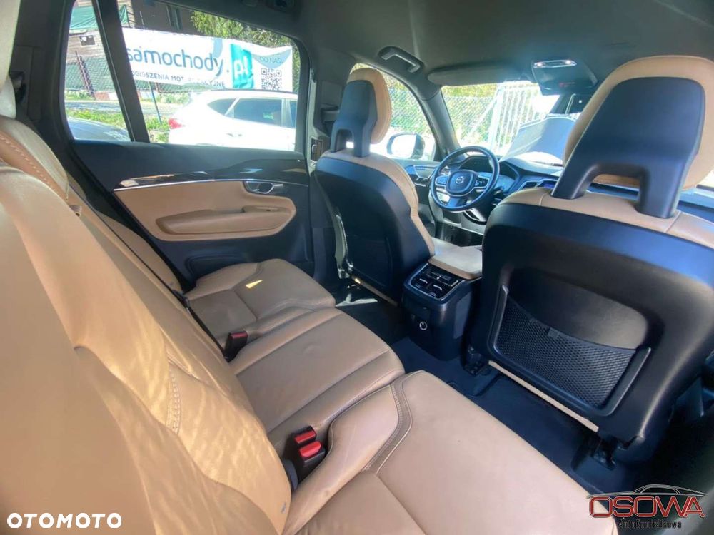 Volvo XC 90 - 23