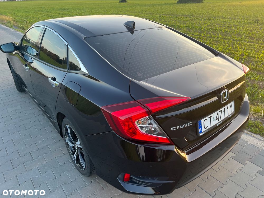 Honda Civic 1.5 T Elegance - 9