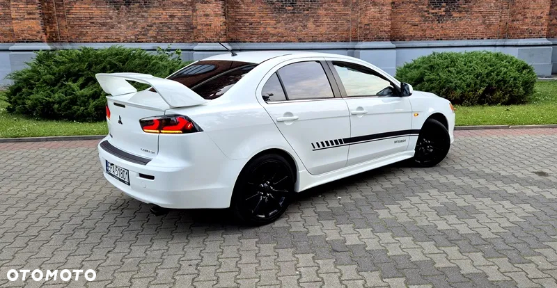 Mitsubishi Lancer 1.8 Invite - 18