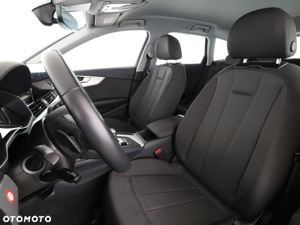 Audi A4 Avant 35 TDI S tronic - 14