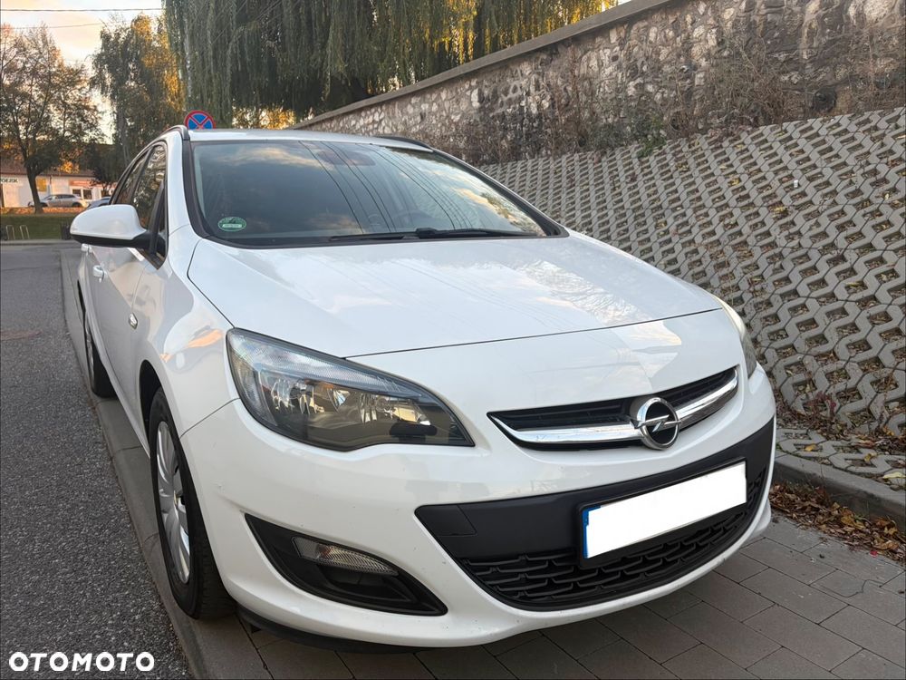 Opel Astra 2016 photo 2