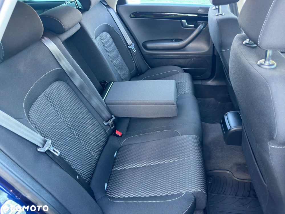 Seat Exeo 2.0 TDI CR Multitronic Sport - 24