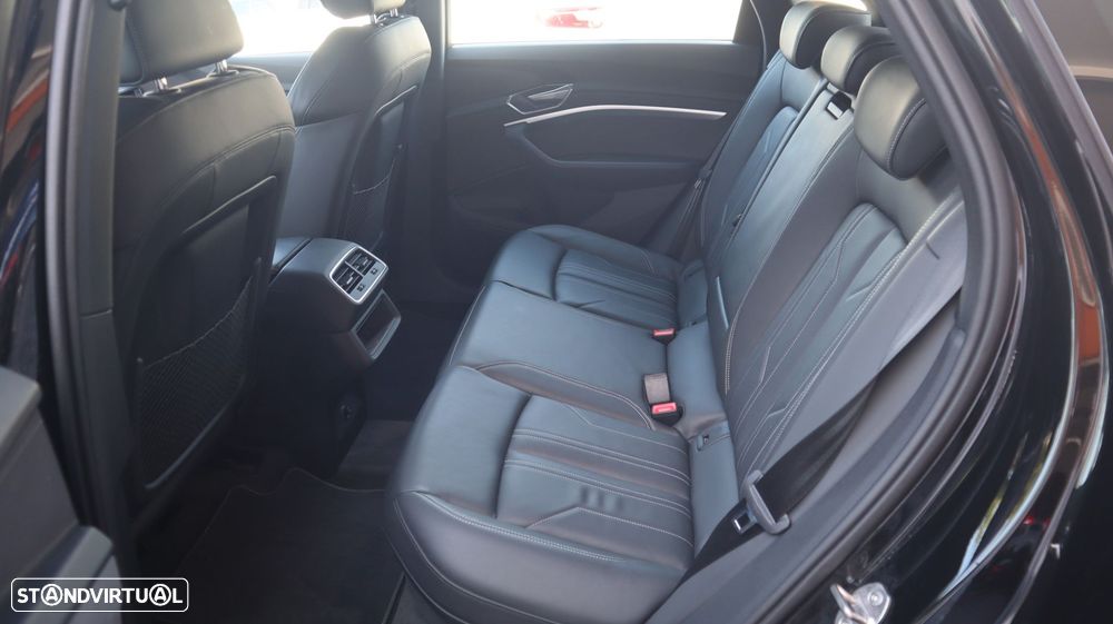 Audi e-tron 55 quattro S line - 20