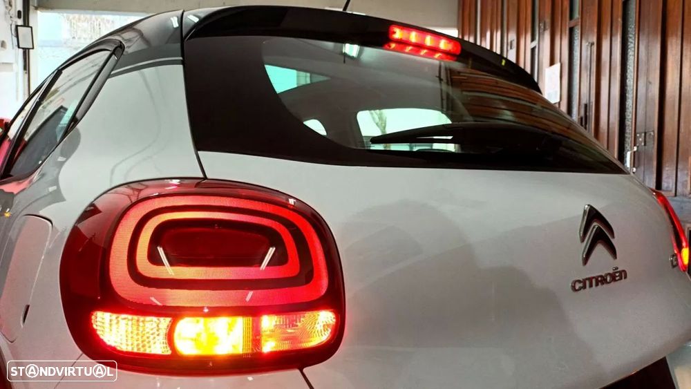 Citroën C3 1.2 PureTech Shine - 9