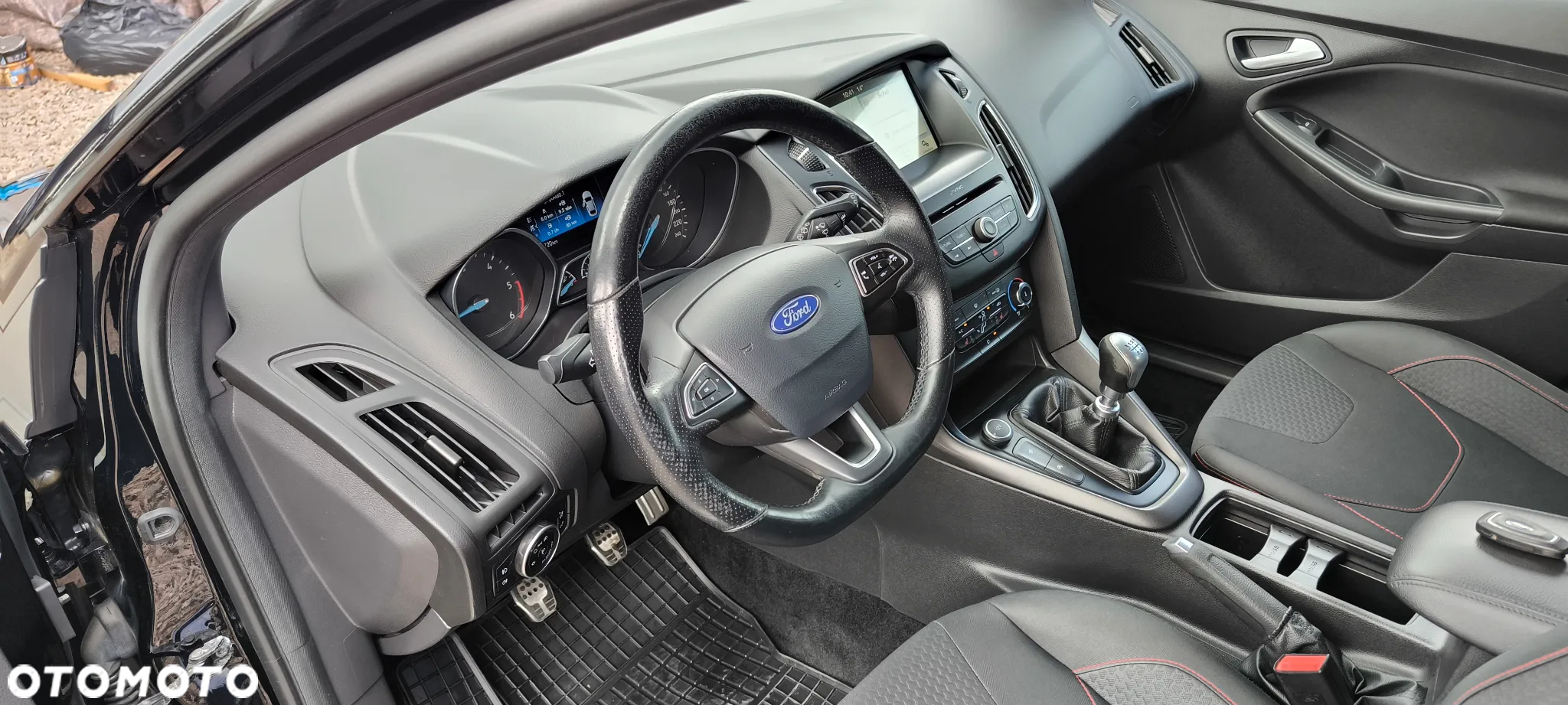 Ford Focus - 16
