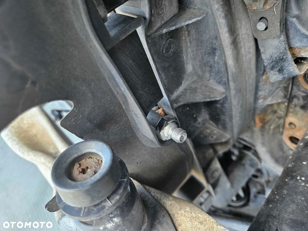 Pas Przedni Wzmocnienie Czołowe Belka Zderzaka Chłodnice Wentylator 2.0 TFSI 2.0 TDI BRD 170KM AUDI A4 B7 - 14