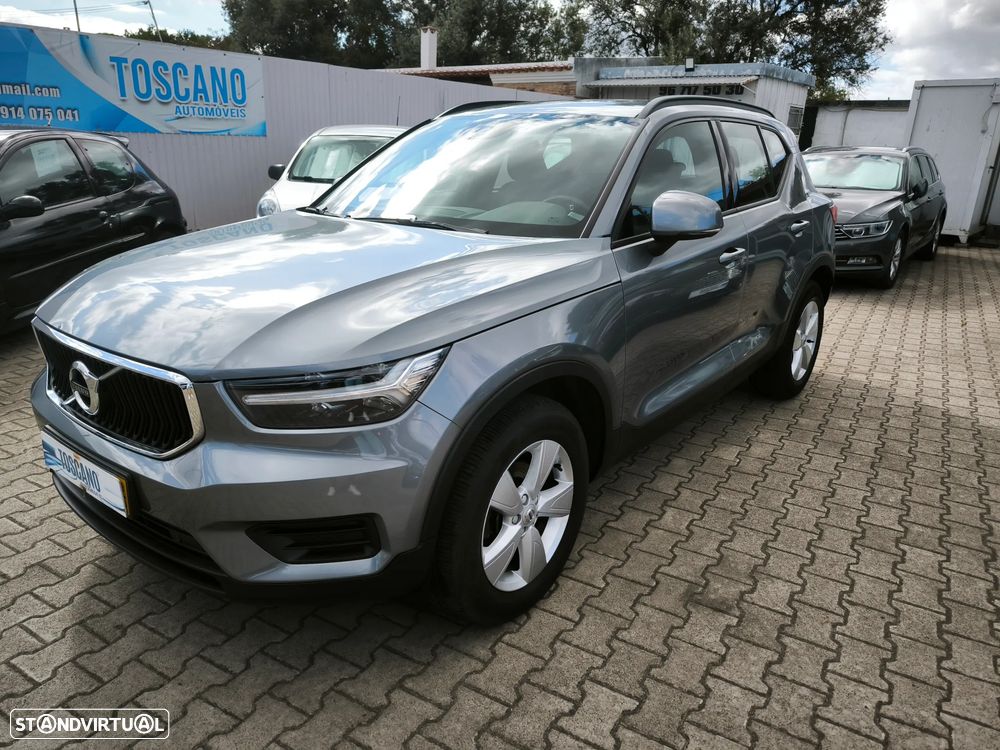 Volvo XC 40 1.5 T3 Tech Edition - 1