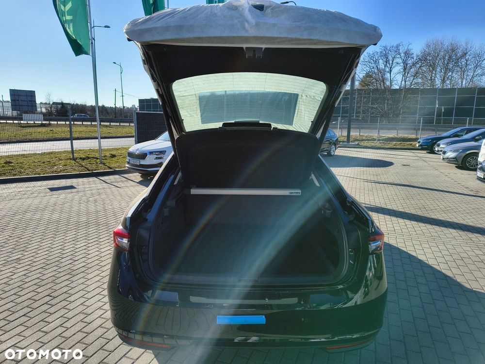 Skoda Superb 2.0 TDI SCR Drive DSG - 11