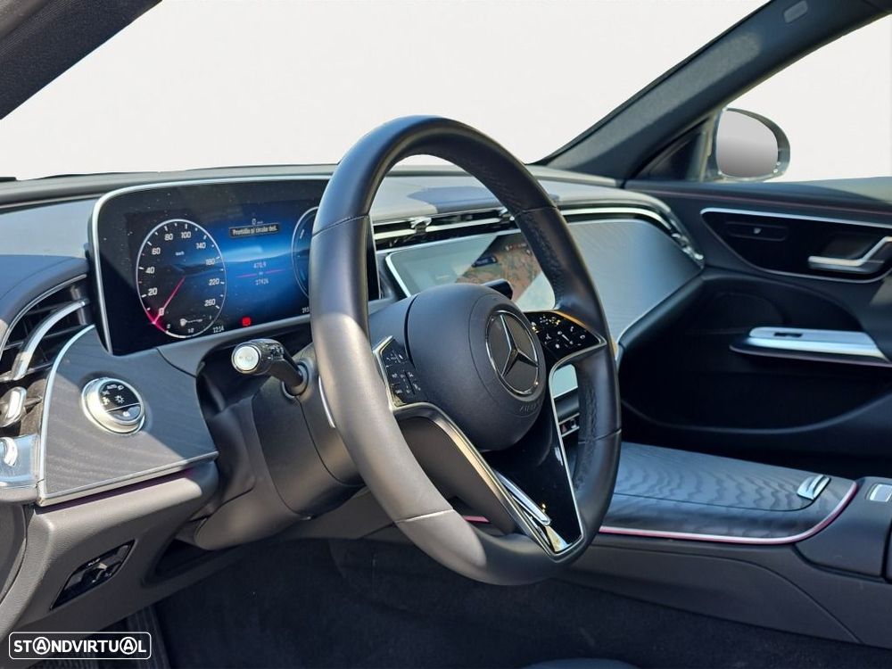 Mercedes-Benz E 300 - 10