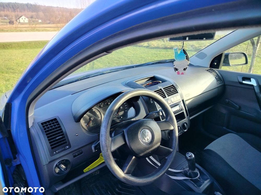 Volkswagen Polo - 5