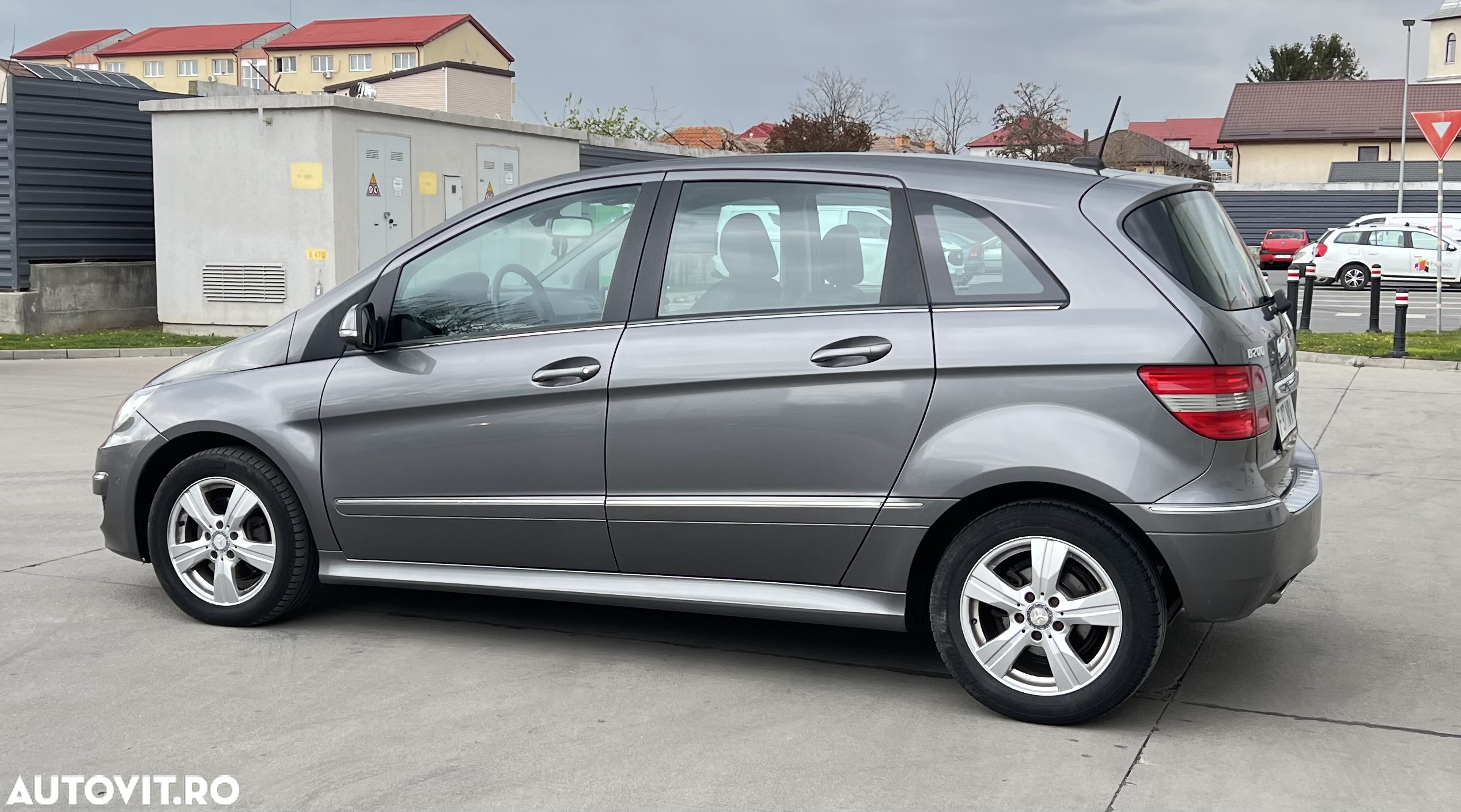 Mercedes-Benz B 200 CDI Autotronic - 10