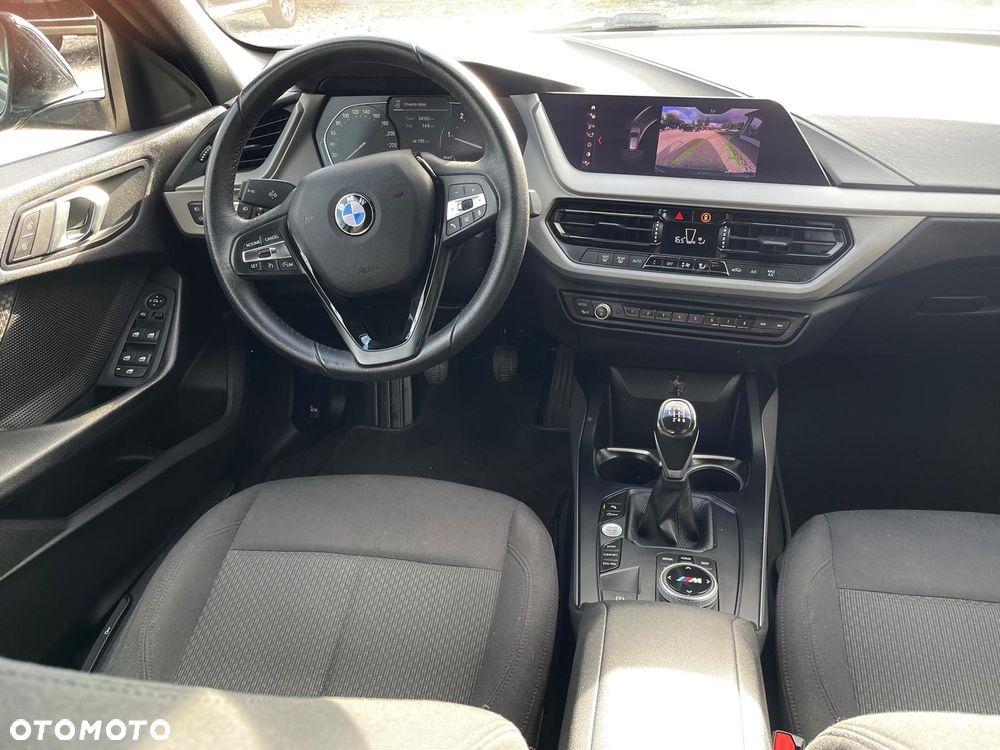 BMW Seria 1 116d Luxury Line - 11