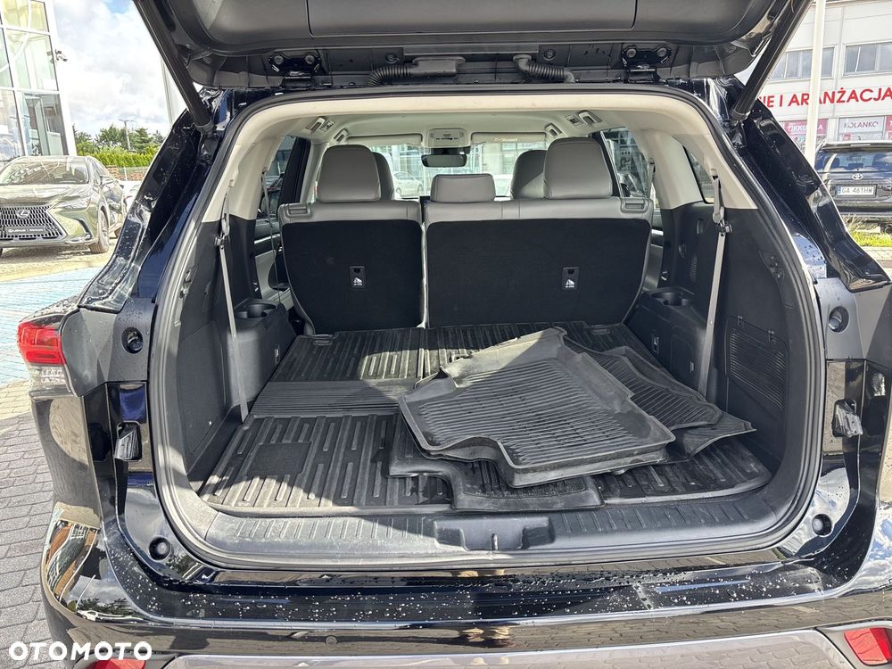 Toyota Highlander - 13