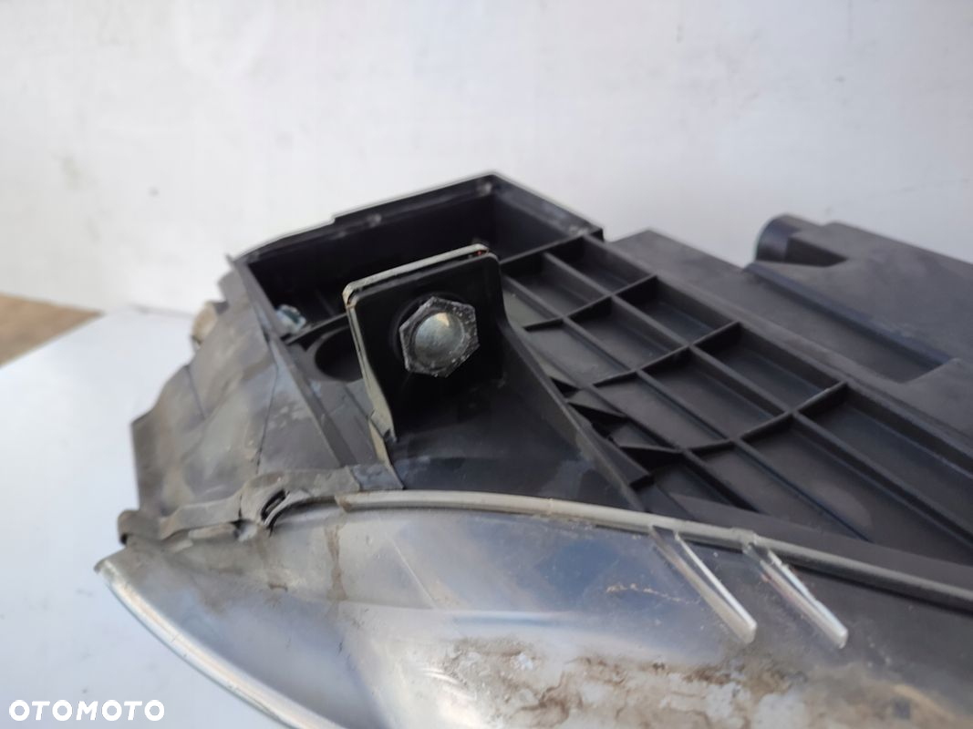 Lampa lewy przód BIXENON SKRĘTNY VW PASSAT B6 EUROPA ORYGINAŁ - 10