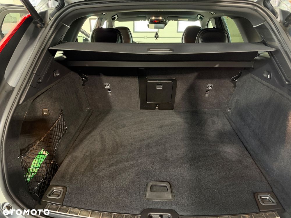 Volvo XC 60 - 16