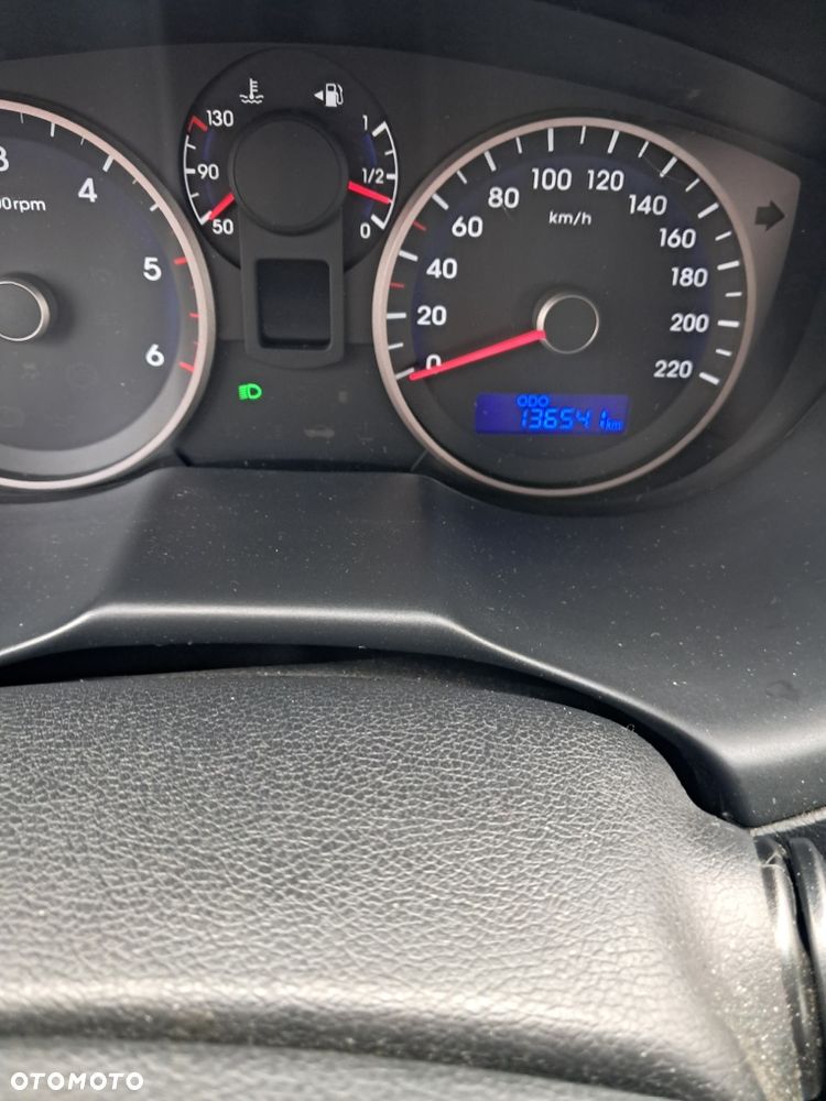 Hyundai i20 1.1 CRDi - 5