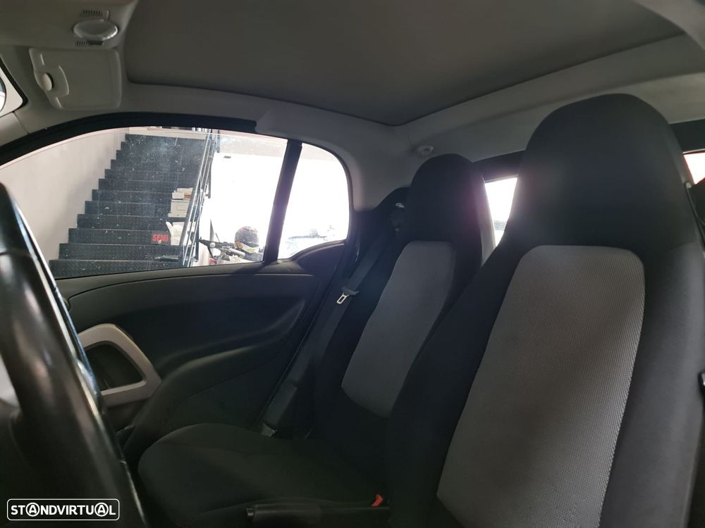 Smart ForTwo Coupé 0.8 cdi Passion 54 - 6