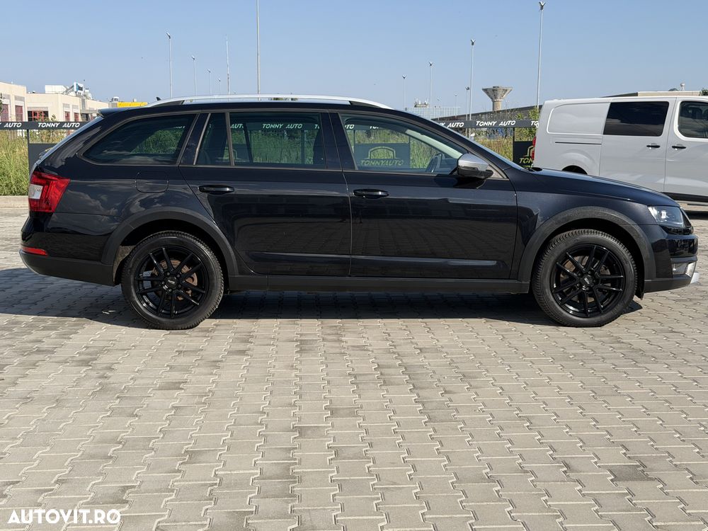 Skoda Superb 2.0 TDI 4X4 DSG Scout - 8