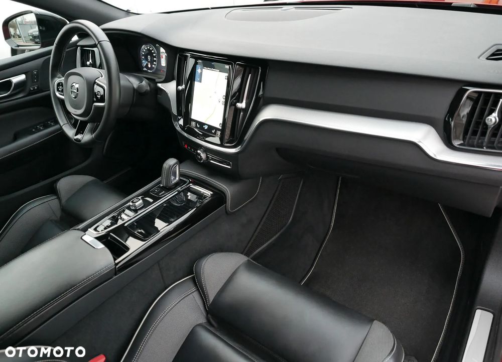 Volvo S60 ver-t8-recharge-awd-geartronic-rdesign - 16