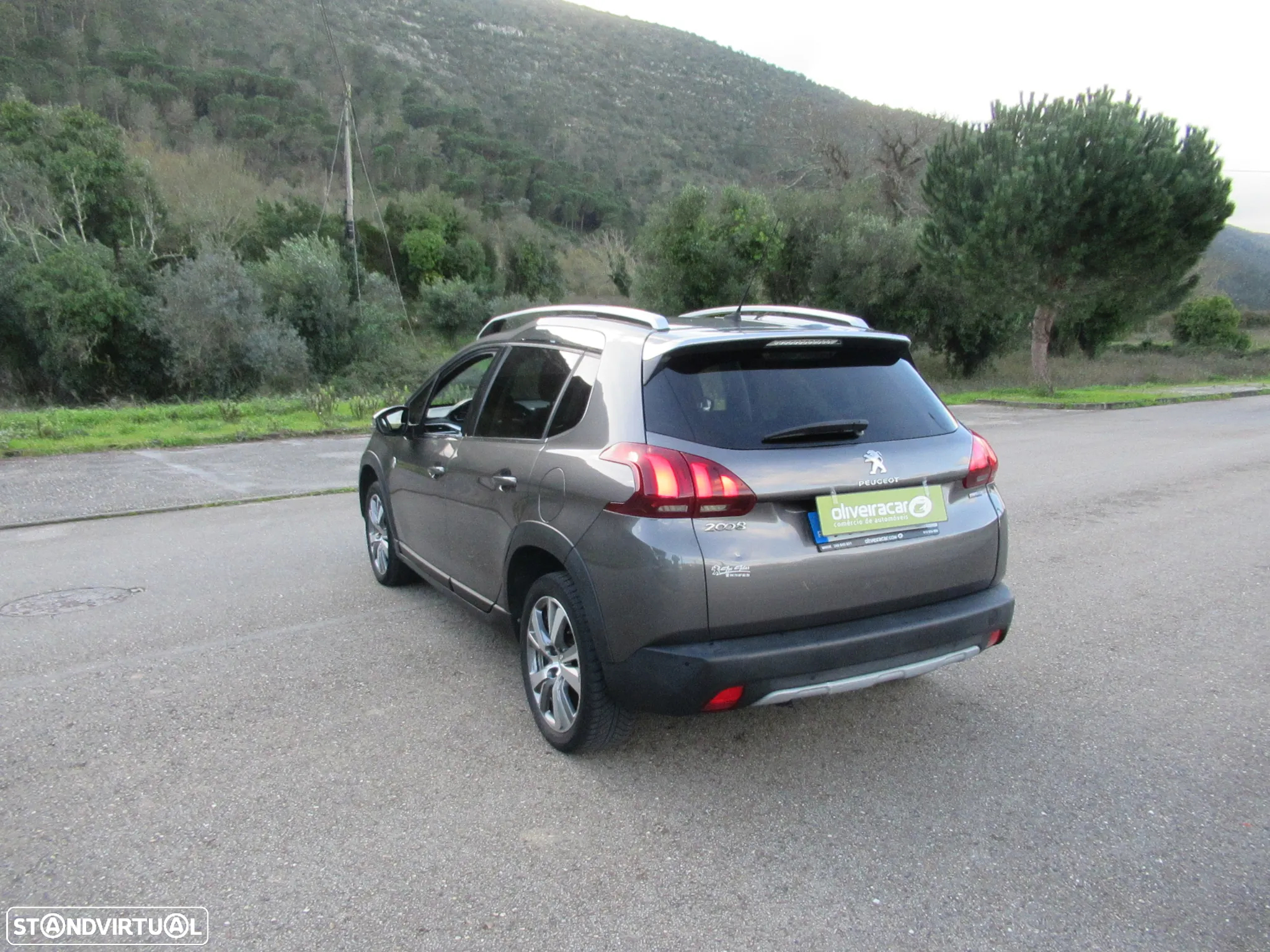 Peugeot 2008 1.6 BlueHDi Crossway - 32