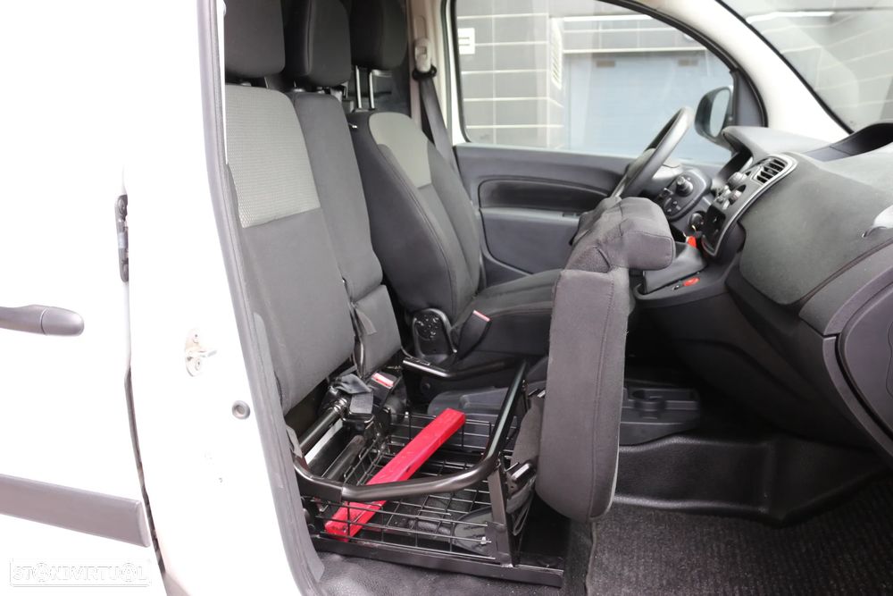 Renault KANGOO 1.5 DCI 3L C/IVA DEDUTIVEL - 31