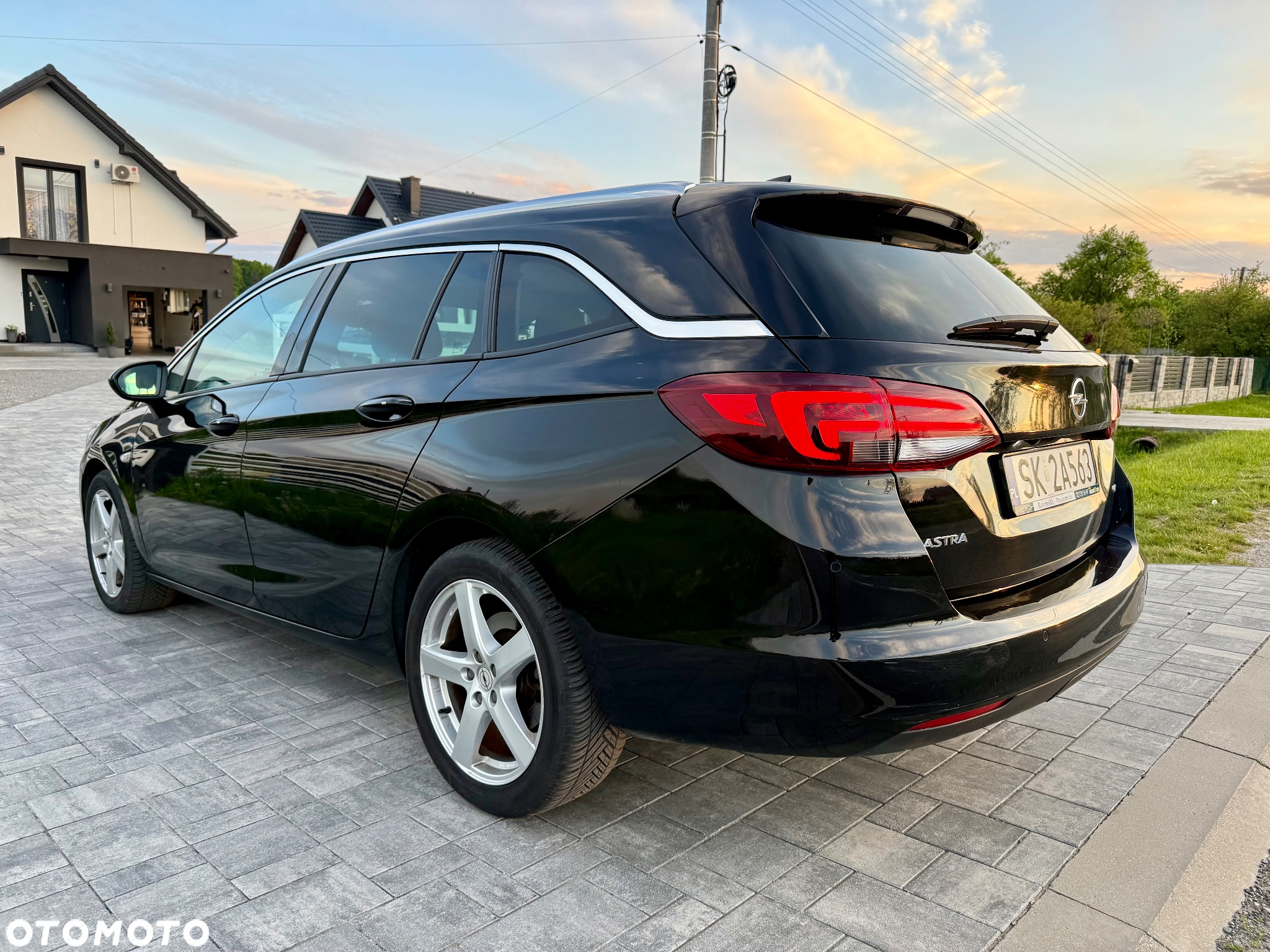Opel Astra 1.6 D (CDTI) Automatik Sports Tourer Innovation - 6
