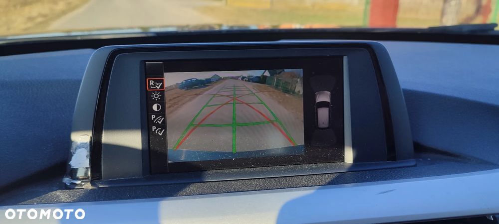 BMW Seria 3 320d - 9