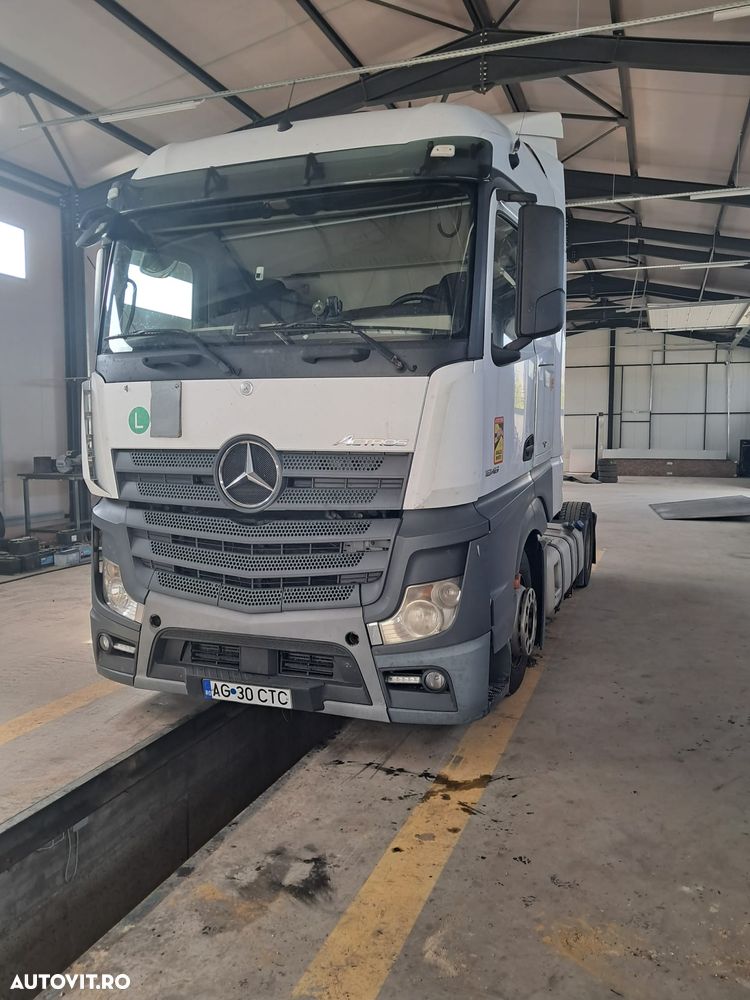 Mercedes-Benz ACTROS - 1