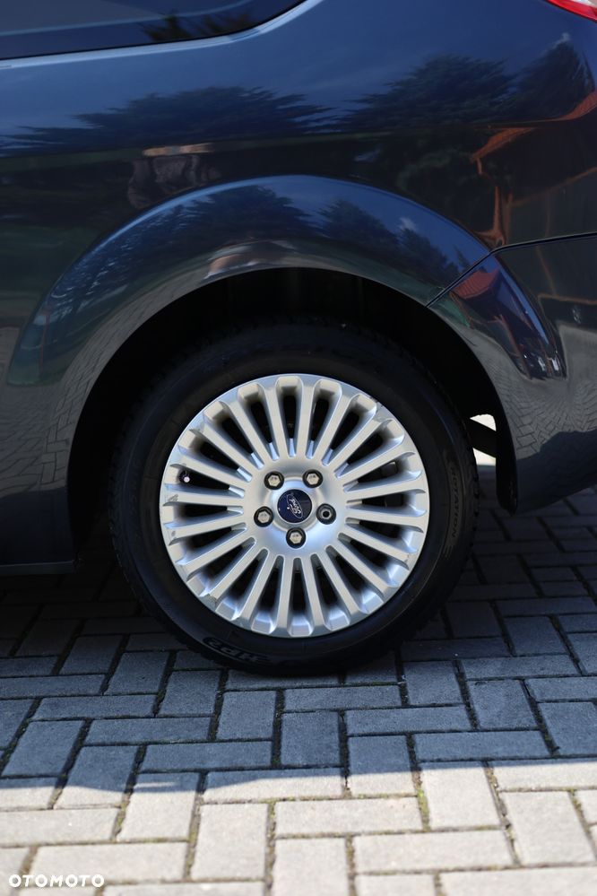 Ford Focus 1.8 Titanium - 8