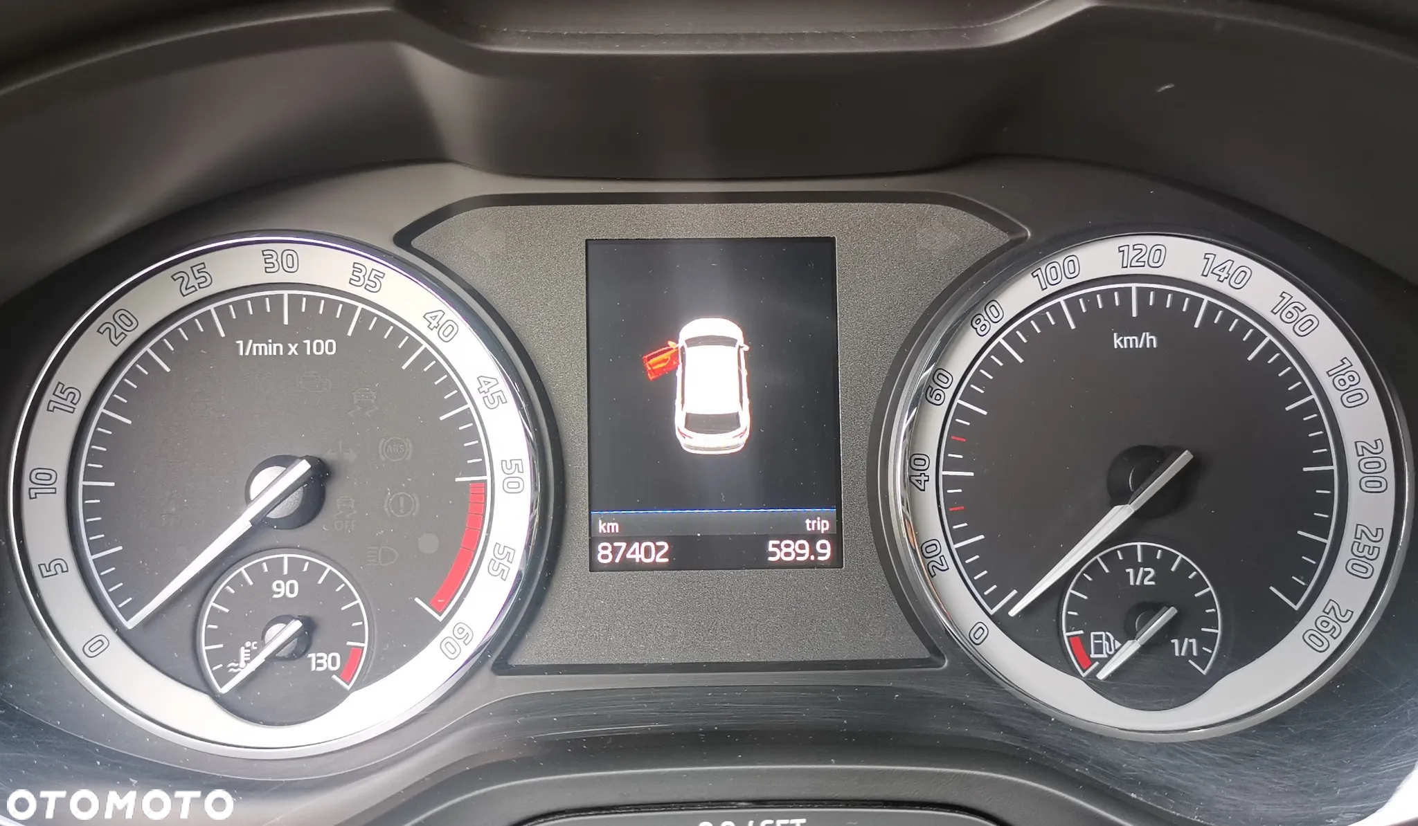 Skoda Karoq 2.0 TDI SCR 4x4 Ambition DSG - 14