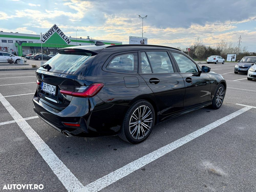 BMW Seria 3 320i Aut. - 2