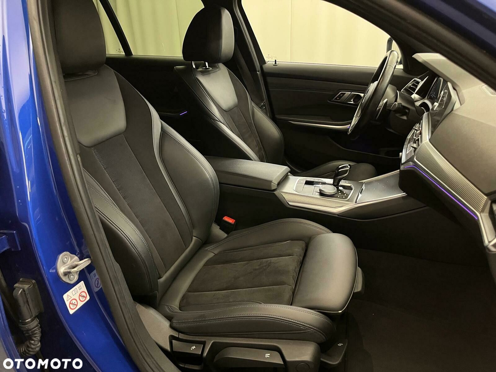 BMW Seria 3 320d xDrive M Sport sport - 35