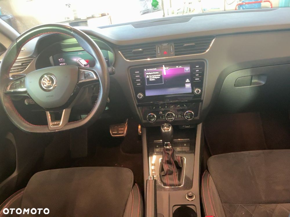 Skoda Octavia 2019 photo 5