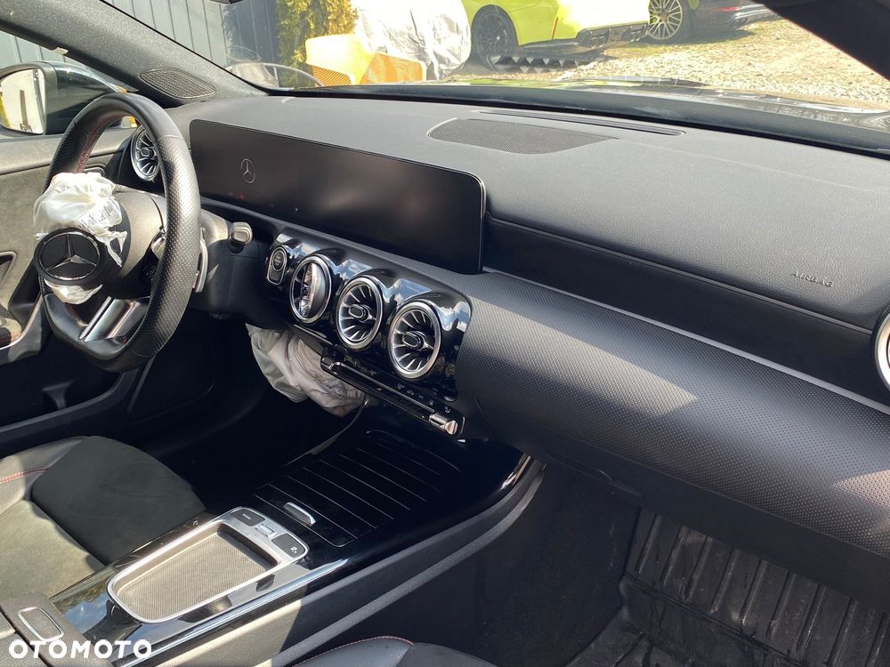 Mercedes-Benz Klasa A ver-250-e-phev-amg-line-8g--dct - 17