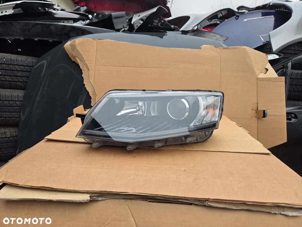 Lampa lewa przód przednia Skoda Octavia III Xenon 5E1941015B Reflektor lewy przód przedni Skoda Octavia III Xenon 5E1941017B - 3