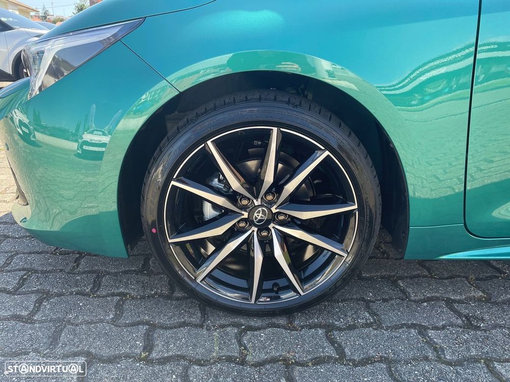 Toyota Corolla 1.8 Hybrid GR-Sport - 18